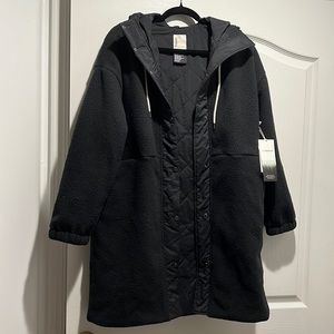 NWT Vuori Sherpa hooded trench Small